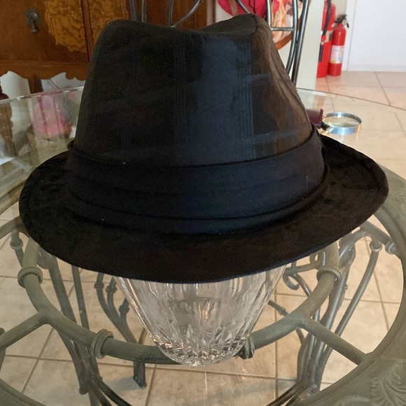 Fedora hat price drop from $15 to $13 - Picture 3 of 3
